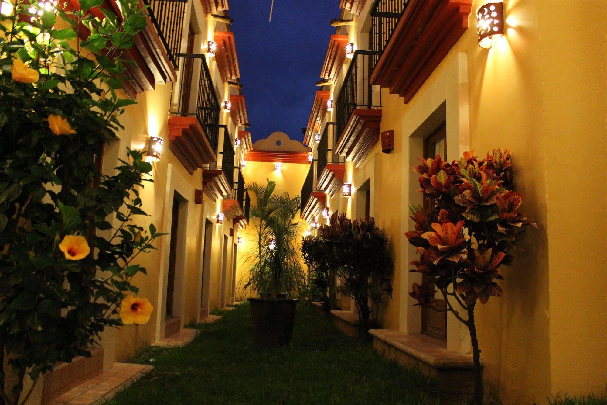 Hotel Casa Conzatti Oaxaca Exterior photo